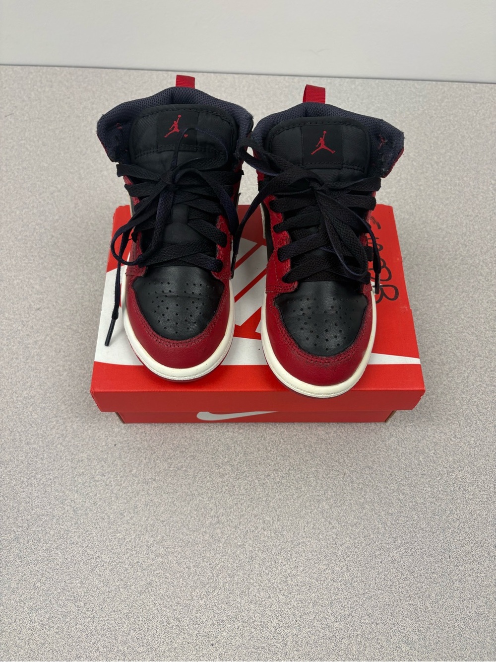 Jordan Black and Red High-Top Sneakers
- Baby Toddler - Size 11C
